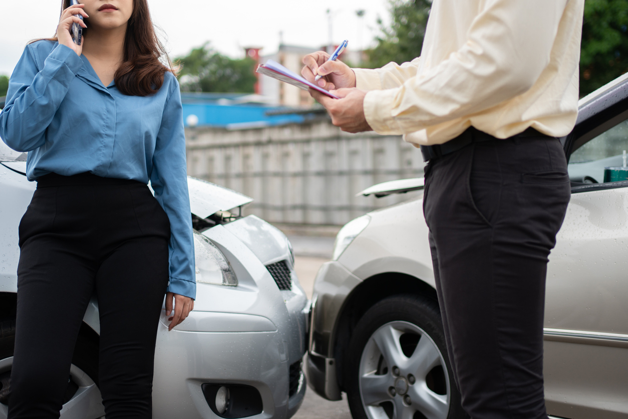 What Does a Savannah Car Accident Lawyer Do?