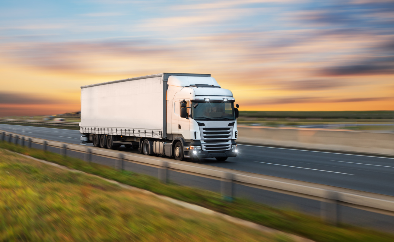Can Trucks Drive in the Left Lane in Georgia?