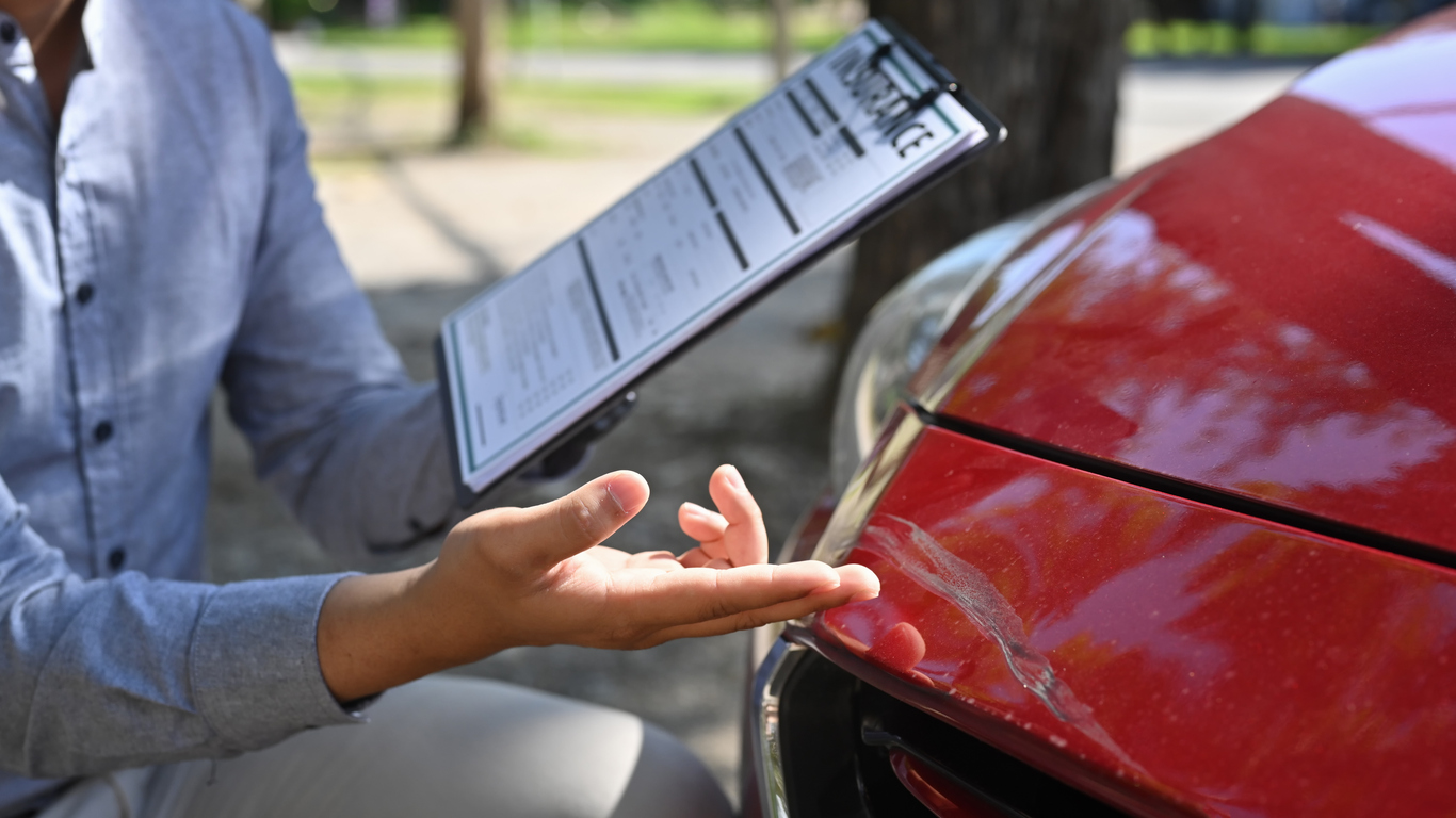 What Happens if You’re Hit by an Uninsured Driver in South Carolina?